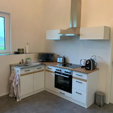 Moderne Maisonettewohnung/2 Zimmer/kueche/bad #1 *