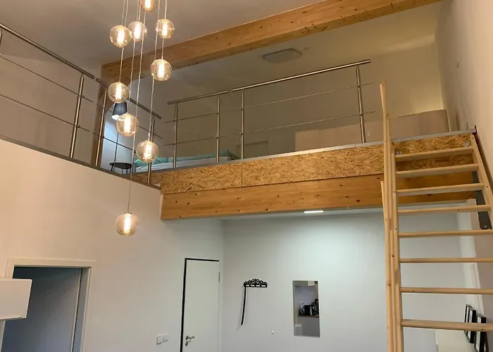 Moderne Maisonettewohnung/2 Zimmer/kueche/bad #1 マルクト・シュヴァーベン